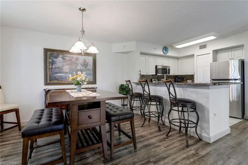9-1160 Wildwood Lakes Blvd, NAPLES, FL, 34104-5811 | Card Image