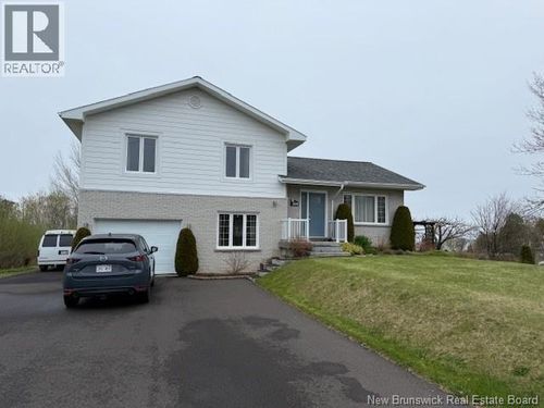 469 Chaleur St, Charlo, NB, E8E2C1 | Card Image