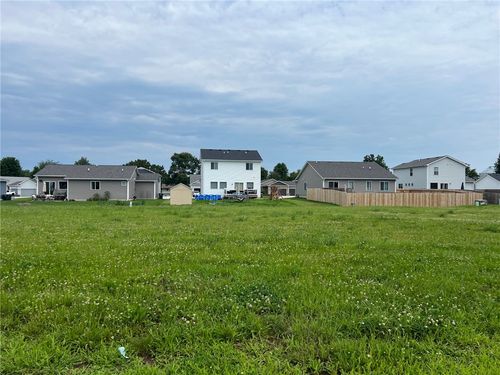 307-305 Coneflower Ct, Monroe, IA, 50170-2300 | Card Image