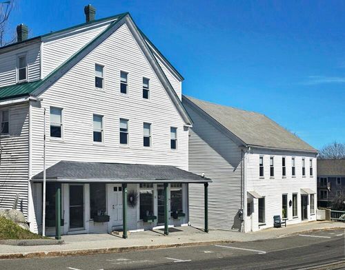 76 Main Street, Newcastle, ME, 04553 | Card Image