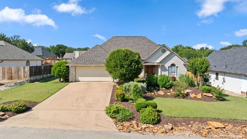 703 Amy Cir, Marble Falls, TX, 78654-4005 | Card Image