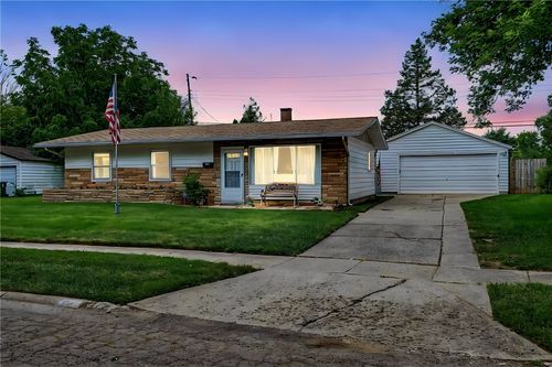 5743 Kevin Dr, Dayton, OH, 45432-1708 | Card Image