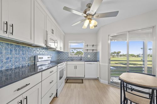 apt-201-3871 Via Poinciana, Lake Worth, FL, 33467-2925 | Card Image