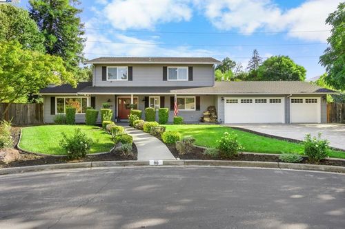 90 90 Princeton Ct, Danville, CA, 94526 | Card Image
