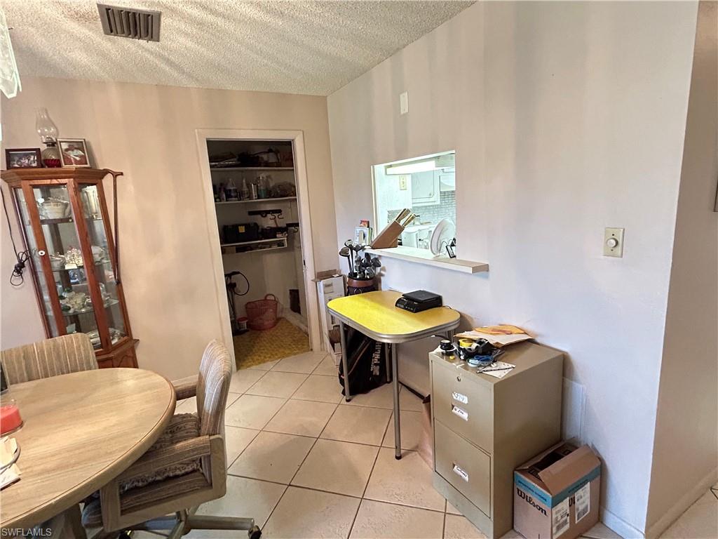 Residential in FORT MYERS 4
