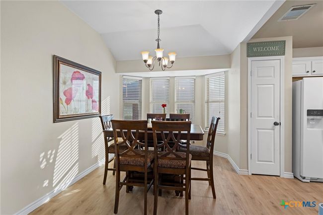 1906 E 18 Th St, House other with 3 bedrooms, 2 bathrooms and null parking in Georgetown TX | Image 7