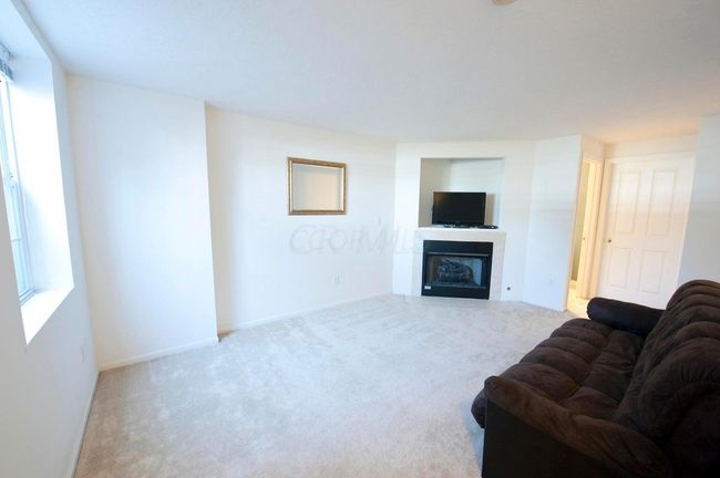 725 Lazelle Rd, Condo with 1 bedrooms, 2 bathrooms and null parking in Westerville OH | Image 16