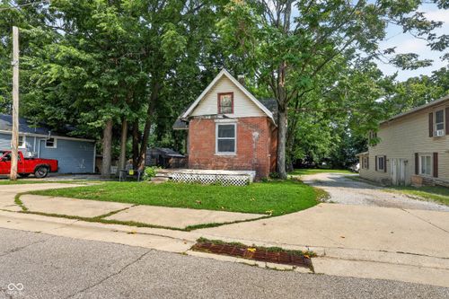 510 E Chestnut St, Crawfordsville, IN, 47933-3418 | Card Image