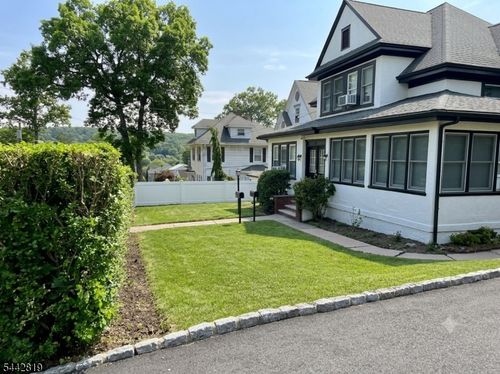 1-56 S Mountain Ave, Cedar Grove, NJ, 07009-2119 | Card Image