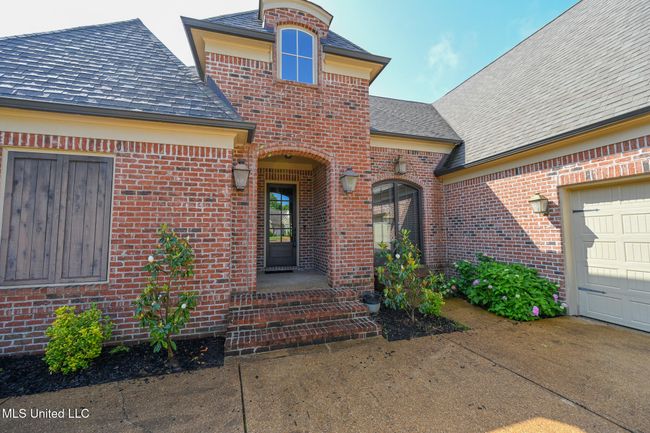 4342 Robinson Loop | Image 6