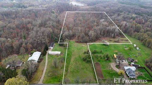 14255 Myers Lake Ave Ne, Cedar Springs, MI, 49319-9553 | Card Image