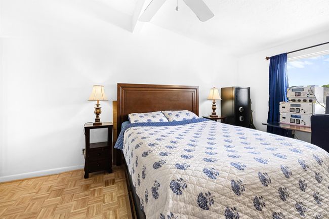353 Maplecrest Cir, Condo with 3 bedrooms, 2 bathrooms and null parking in Jupiter FL | Image 21