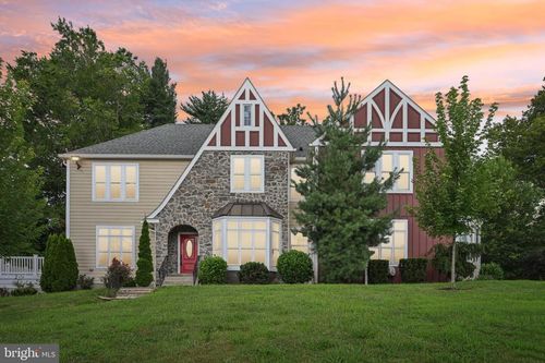 700 S Roberts Rd, BRYN MAWR, PA, 19010-1111 | Card Image