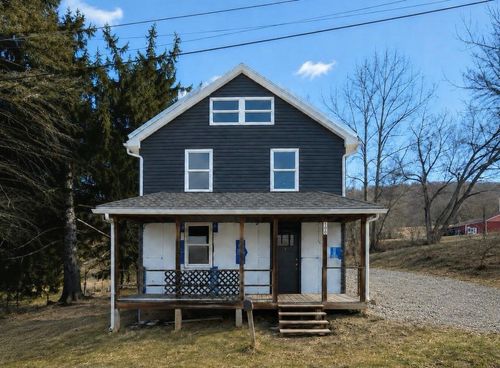 100 Meade St, Tyrone, PA, 16686-2418 | Card Image