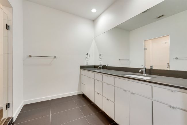4940 Jack Ct, Townhouse with 2 bedrooms, 3 bathrooms and null parking in Dallas TX | Image 19