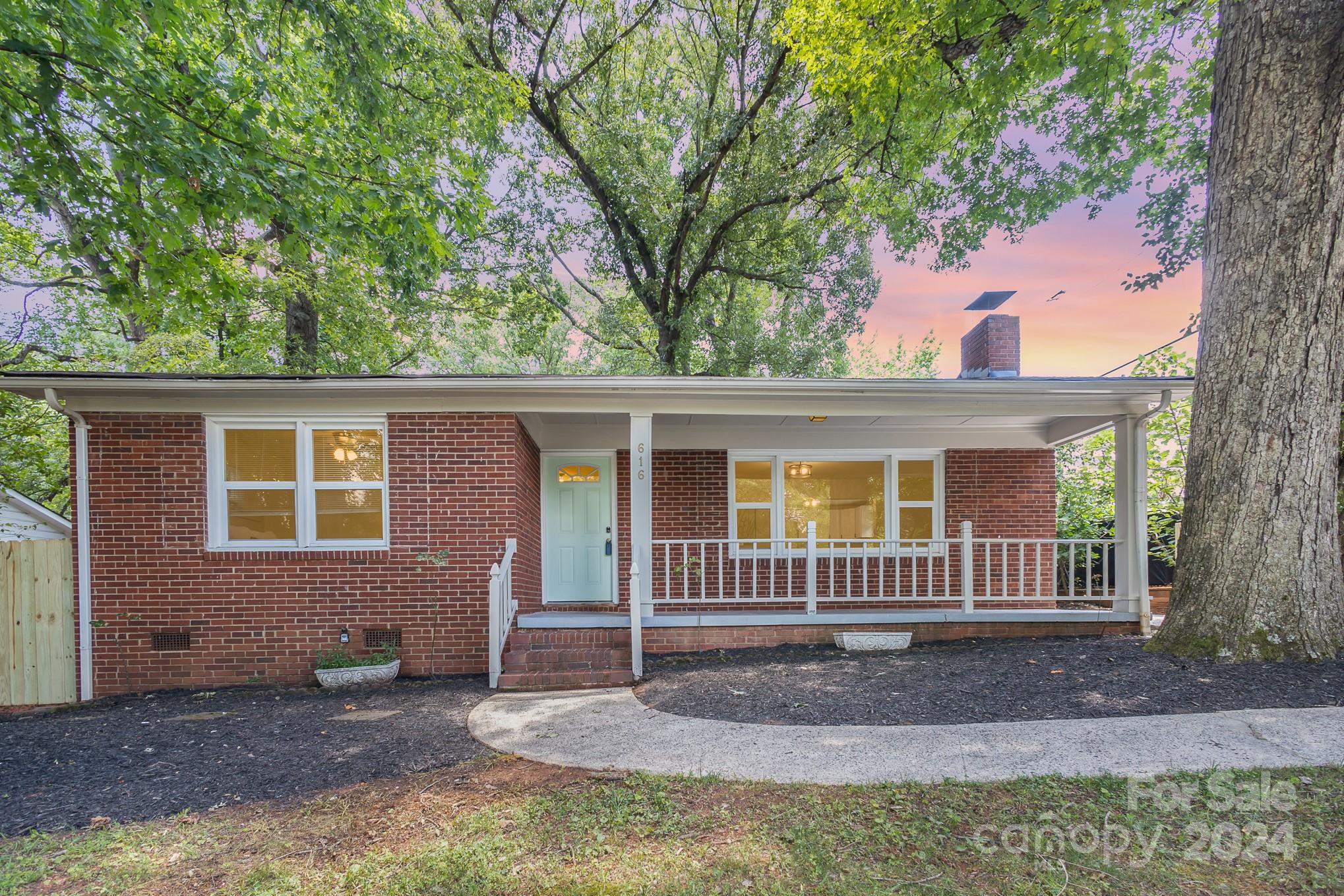 Pierson Dr, Charlotte, NC 28205