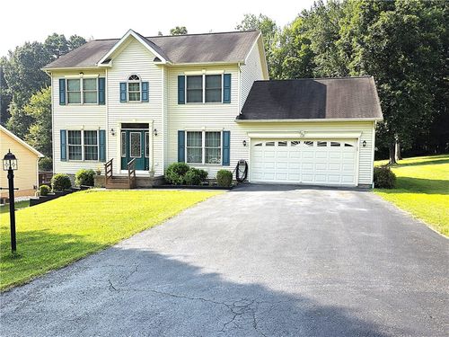 207 October Dr, Butler, PA, 16002-7551 | Card Image
