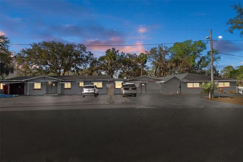 639 Ne 1st St, CRYSTAL RIVER, FL, 34429-4301 | Card Image