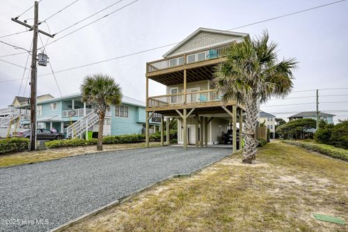 1201 Shore Dr, Surf City, NC, 28445-6717 | Card Image