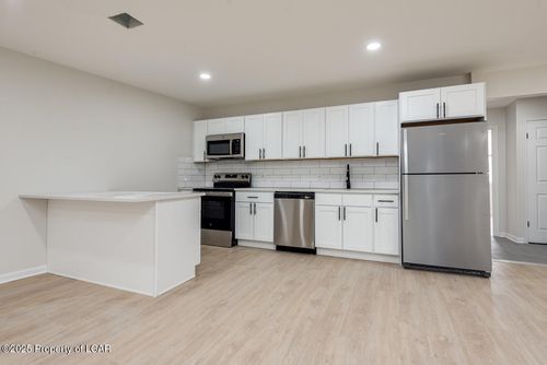 apt-3-296 Wyoming Ave, Wyoming, PA, 18644-1680 | Card Image