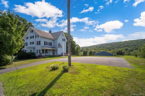 5 Burma Rd, Marlboro, NY, 12542-5803 | Card Image