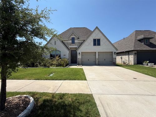 2401 Robin Way, Northlake, TX, 76247-1666 | Card Image