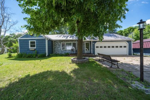 712 Meadowlark Dr Sw, Alexandria, MN, 56308-9104 | Card Image