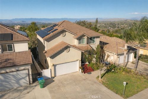14464 Dove Canyon Dr, Riverside, CA, 92503-6437 | Card Image