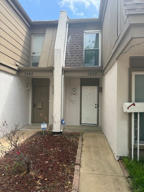 1842 Place One Ln, Garland, TX, 75042-4560 | Card Image