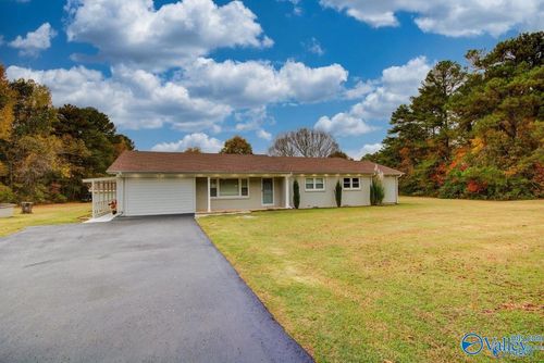 81 Sunset Acres Avenue, Decatur, AL, 35603 | Card Image