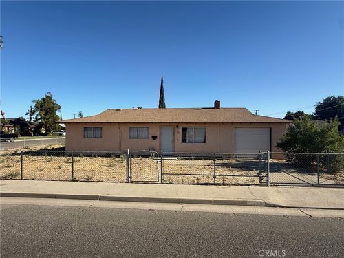 1209 Peach Ave, Livingston, CA, 95334-1034 | Card Image