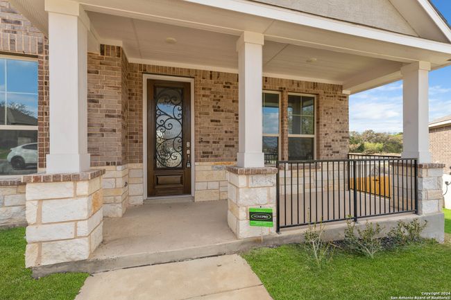 423 Montessa Park, House other with 4 bedrooms, 4 bathrooms and null parking in San Antonio TX | Image 4