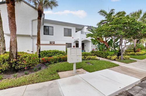 15002-7254 Clunie Pl, Delray Beach, FL, 33446-3264 | Card Image