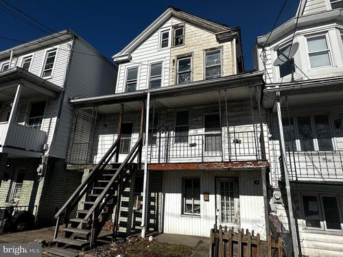 119 E Saylor St, MOUNT CARMEL, PA, 17851-1035 | Card Image