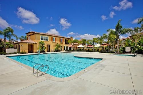 10637 Golden Willow, San Diego, CA, 92130-4946 | Card Image