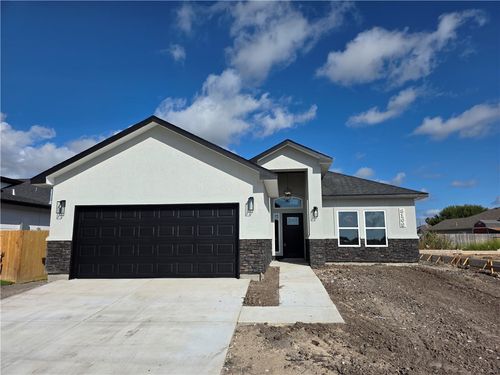 8109 Berenstain Dr, Corpus Christi, TX, 78414-4437 | Card Image