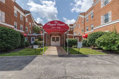 19406 Van Aken Boulevard, Shaker Heights, OH, 44122 | Card Image