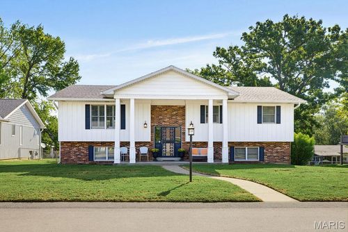 2012 Concord Place Place, Cape Girardeau, MO, 63701 | Card Image