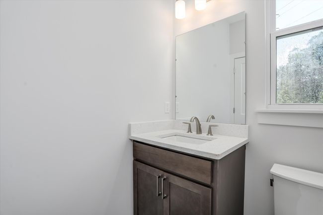 667 Allegheny Dr, House other with 4 bedrooms, 3 bathrooms and null parking in South Lyon MI | Image 10