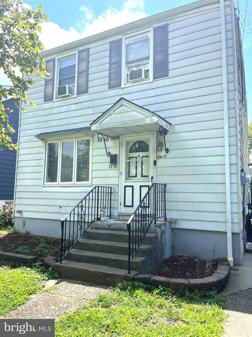 1519 48th St, PENNSAUKEN, NJ, 08110-2905 | Card Image