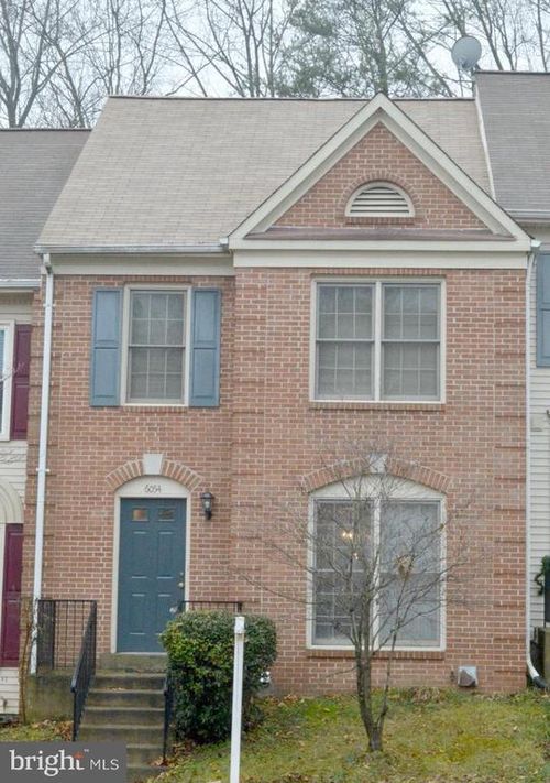 6054 Rockton Ct, CENTREVILLE, VA, 20121-3082 | Card Image