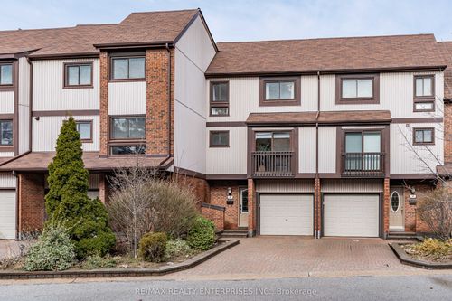 40-1060 Walden Cir, Mississauga, ON, L5J4J9 | Card Image