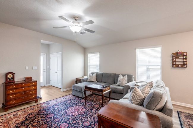 115 Oakdale Meadows Ln, House other with 3 bedrooms, 2 bathrooms and 2 parking in Hutto TX | Image 10