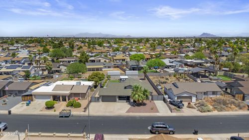 2442 E Diamond Ave, Mesa, AZ, 85204-3821 | Card Image