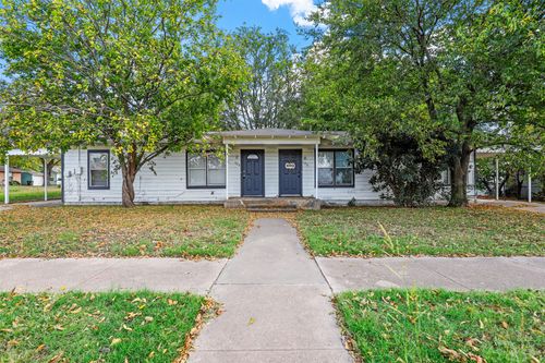 122-122 Ramsey Ave, Cleburne, TX, 76031-1828 | Card Image
