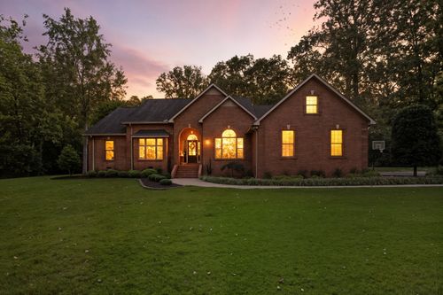 189 Turkey Creek Dr, Tullahoma, TN, 37388-4632 | Card Image