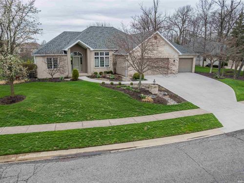 8615 Killeen Run, Fort Wayne, IN, 46835-9658 | Card Image