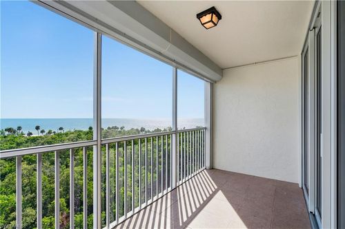 702-802-5 Bluebill Ave, NAPLES, FL, 34108 | Card Image