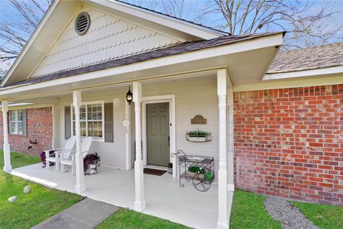 1000 Hillcrest Dr, Whitehouse, TX, 75791-3752 | Card Image