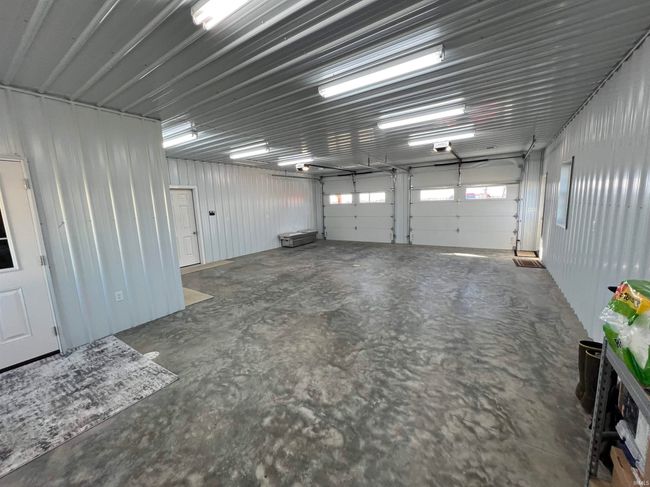 410 W Burress Rd, House other with 2 bedrooms, 2 bathrooms and null parking in Dale IN | Image 18